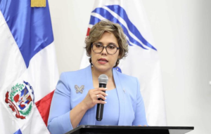 pro-competencia-revela-tres-ars-dominan-el-70-%-del-mercado-dominicano