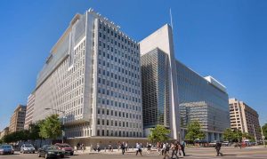 rd-crecera-un-4.0-%-en-2025,-pronostica-banco-mundial,-en-medio-de-desafios-en-america