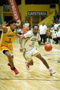 soles-vencen-metros- 92-86,-siguen-con-vida-en-la-lnb:-dimas-carrasco-fue-el-lider