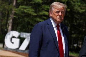crisis-en-iran:-trump-insta-a-la-evacuacion-de-teheran-y-critica-falta-de-acuerdo
