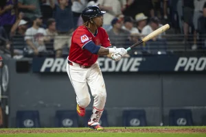 ramirez-dio-hit-de-oro,-guerrero-hr-guardianes-vencen-toronto.-todos-los-resultados-mlb