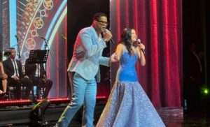 “prestame-a-mi-padre”-une-a-jandy-ventura-y-ana-beatriz-en-el-teatro-nacional