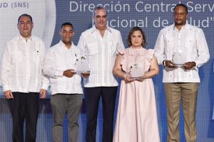 programa-de-desempeno-sns-premia-gestion-de-de-calidad-de-centros-de-salud-red-publica