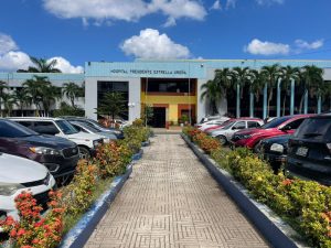 hospital-estrella-urena-en-santiago-paraliza-servicios-medicos-por-fallos-electricos-internos