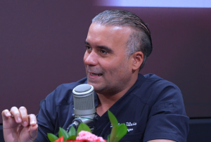 cirujano-plastico-advierte-impacto-de-cirugias-mamarias-en-la-lactancia