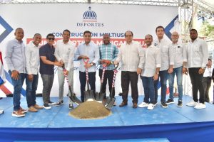 ministerio-de-deportes da-primer-picazo-para-iniciar-construccion-del-multiusos-de-manganagua