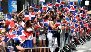 preocupacion-entre-dominicanos-en-ny-por-anuncio-revisaran-55-millones-titulares-de-visas