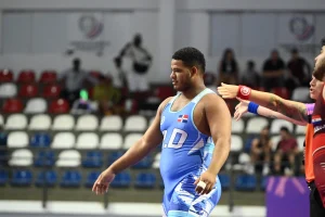 victor-perez-genere-conquista-bronce-en-lucha-libre-en-los-panam-junior-de-asuncion
