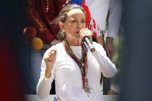 maria-corina-machado-llama-a-ignorar-alistamiento-militar-de-maduro-en-venezuela