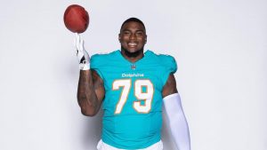 bayron-matos-queda-fuera-del-plantel-activo-de-los-dolphins-por-lesion-en-la-cabeza