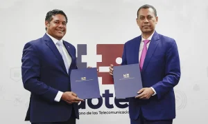 indotel-e-internet-society-firman-acuerdo-para-el-uso-abierto-y-universal-de-la-conectividad