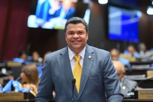 tobias-crespo-advierte-subsidio-electrico-podria-superar-los-2-mil-millones-de-dolares