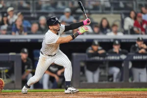 yankees-clasificaron-mets-sacan-1-juego-de-venta-a-los-rojos.-otros-resultados-de-mlb
