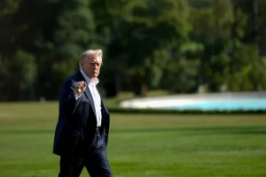 gobierno-de-trump-lleva-nuevamente-al-supremo-la-ciudadania-por-nacimiento-en-eeuu.