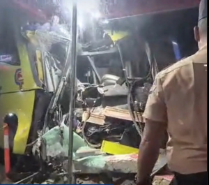 accidente-en-santo-domingo-involucra-dos-vehiculos;-empleada-del-metro-resulta-herida