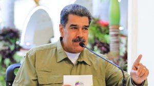 maduro-dice-estar-seguro-de-que-«agresion»-de-eeuu.-es-para-imponer-«gobiernos-titeres»