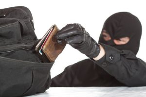 arrestan-en-higuey-a-un-hombre-que-intento-asaltar-un-banco-sin-armas