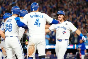 blue-jays-apalean-11-4-a-dodgers-en-el-juego-1;-jonrones-de-barger,-varsho-y-kirk
