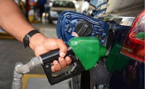 gobierno-mantiene-precios-de-los-combustibles-esenciales