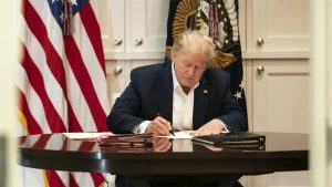 trump-felicita-a-panama-y-promete-proteger-el-canal-de-panama