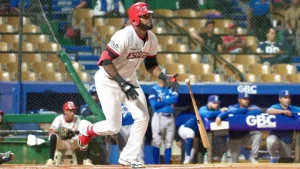 franchy-cordero-lidera-triunfo-del-escogido-sobre-el-licey-con-jonron-de-dos-carreras