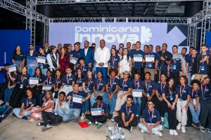 OGTIC otorga 180 becas a jóvenes que participaron en Dominicana Innova 2025