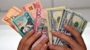 tasa-del-dolar-se-encuentra-a-$rd$64.79-para-este-lunes-08-de-diciembre