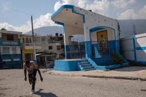 crisis-en-haiti:-combate-entre-pandillas-provoca-muerte-de-49-personas