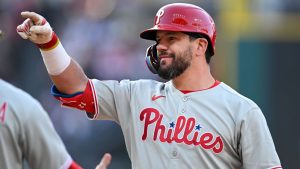 schwarber-continuara-con-los-filis-tras-acordar-pacto-millonario-por-cinco-anos