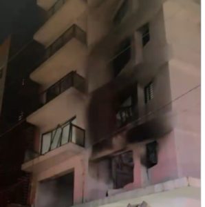 al-menos-cinco-heridos-tras-explosion-en-la-torre-tempo-de-villa-marina