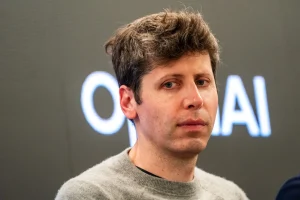sam-altman-admite-que-no-imagina-criar-a-su-hijo-sin-el-apoyo-de-la-inteligencia-artificial