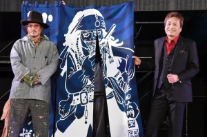 johnny-depp-marca-su-regreso-en-el-comic-con-de-tokio