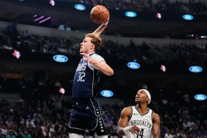 anthony-davis-aporta-24-puntos-y-14-rebotes-y-guia-a-los-mavericks-ante-los-nets-119-111
