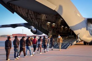 zar-de-la-frontera-insta-a-inmigrantes-indocumentados-a-abandonar-ee-uu.