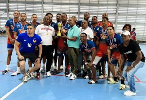 la-vega-repite-corona-campeon-nacional-superior-balonmano