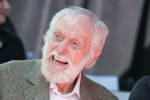 el-secreto-de-la-longevidad-del-actor-dick-van-dyke-que-acaba-de-cumplir-100-anos