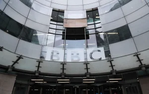 la-bbc-afirma-que-se-defendera-ante-la-demanda-por-difamacion-de-trump