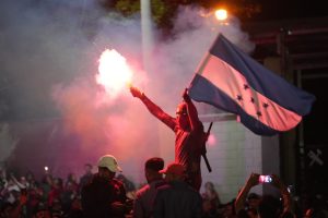 crisis-politica-en-honduras:-el-conteo-sigue-y-la-tension-crece-tras-dos-semanas-de-elecciones