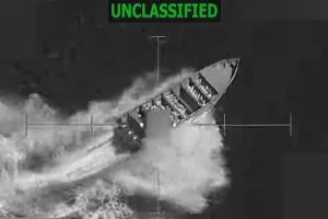 eeuu.-destruye-embarcacion-de-narco-terroristas-en-el-pacifico;-murieron-cuatro-personas