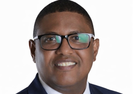 empresario-pedro-osvaldo-rodriguez-yins-asume-la-presidencia-de-bancomuna