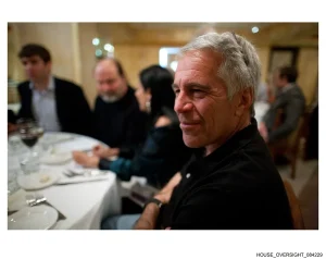 departamento-de-justicia-de-eeuu.-recibe-un-millon-de-nuevos-documentos-sobre-jeffrey-epstein