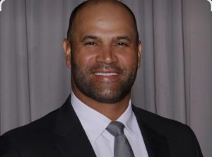 estrellas-dan-la-bienvenida-a-albert-pujols-a-su-organizacion