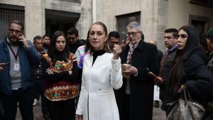sismo-de-magnitud-6.5-sacude-ciudad-de-mexico-y-obliga-a-suspender-actividad-presidencial