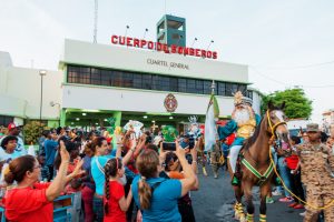 bomberos-y-alcaldia-del-dn-celebraran-desfile-del-dia-de-reyes-este-lunes-5-de-enero
