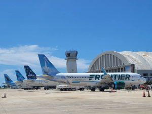 siete-aeropuertos-en-puerto-rico-cancelan-vuelos-tras-el-ataque-de-eeuu-a-venezuela