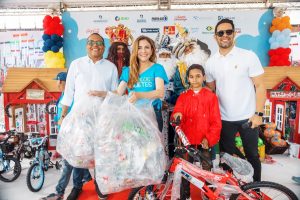 carolina-mejia-invita-a-canjear-plastico-por-juguetes-en-jornada-educativa-y-familiar