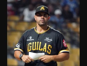 luis-“pipe”-urueta,-manager-del-ano-2025-2026-en-lidom 