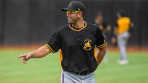 luis-urueta-es-elegido-manager-del-ano-de-la-lidom-tras-liderar-a-las-aguilas-al-primer-lugar