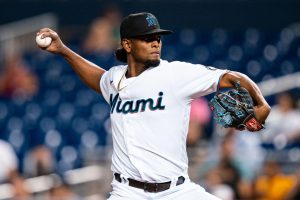 cubs-adquieren-a-edward-cabrera-desde-miami-para-fortalecer-su-rotacion