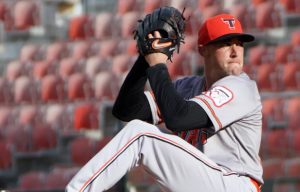 aaron-sanchez-gana-el-lanzador-del-ano-de-la-lidom-2025-2026